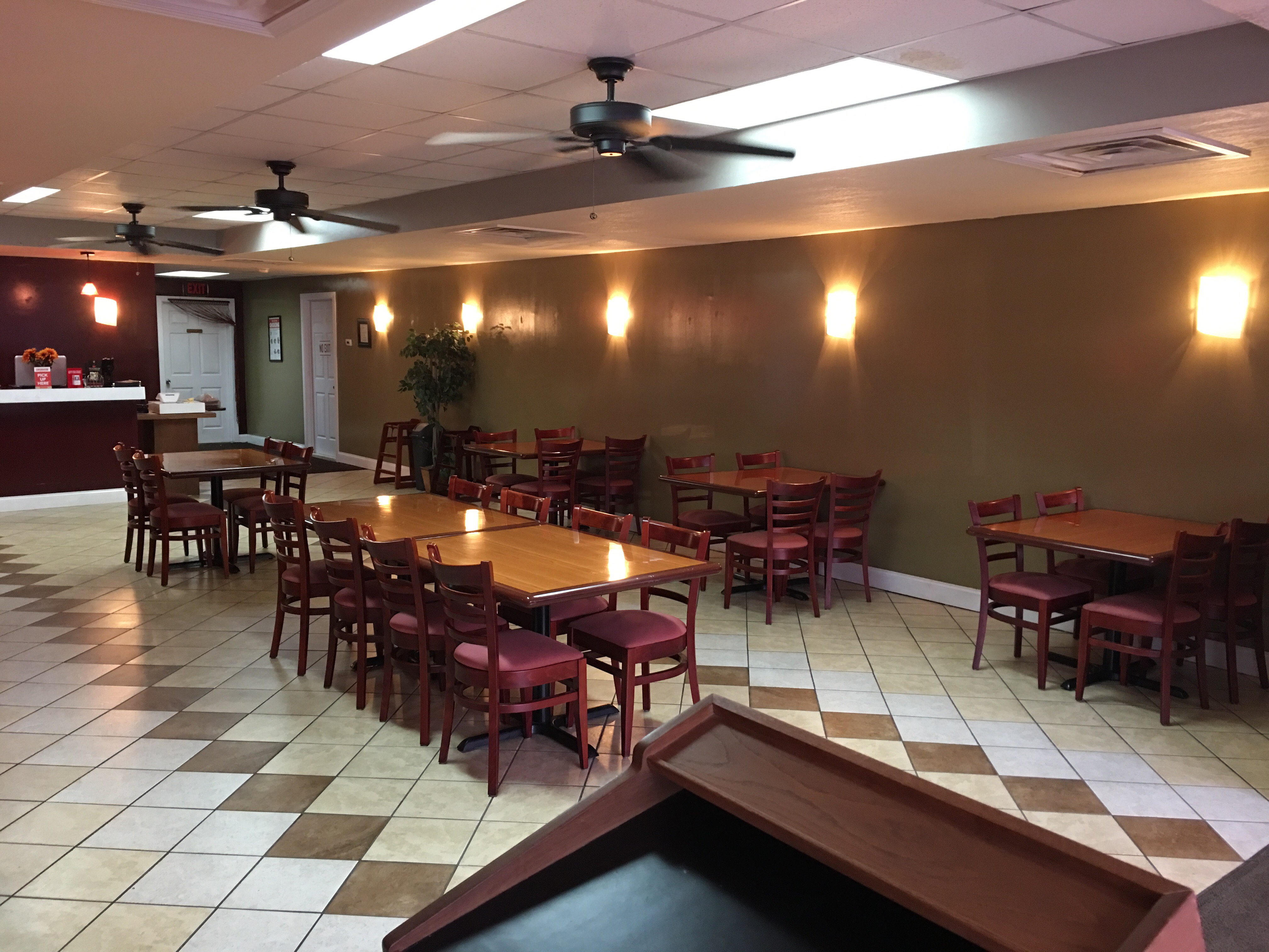 Photo of Black Rice Sushi & Thai Cuisine